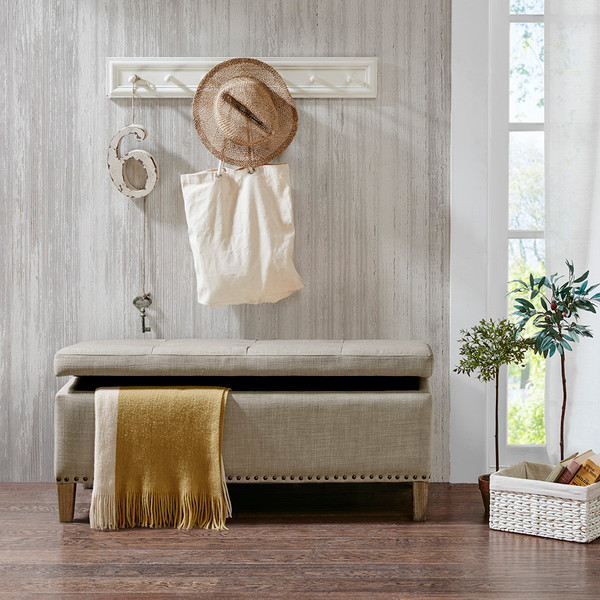 Madison Park Shandra Ii Tufted Top Storage Bench Fur105 0042