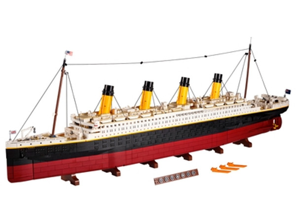LEGO 10294 Titanic