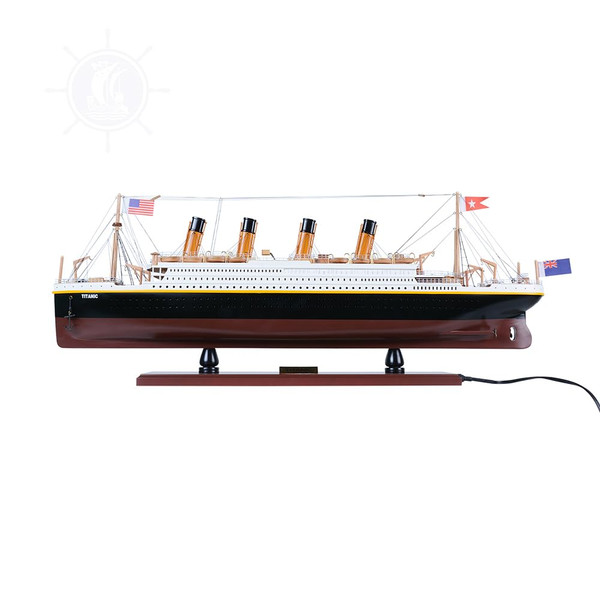 Titanic With Lights C057 (Model Kit) By OMH