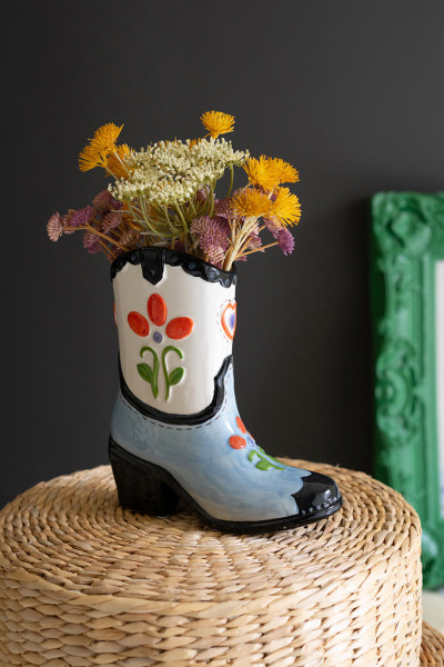 Ceramic Cowboy Boot Vase Chn1395 By Kalalou