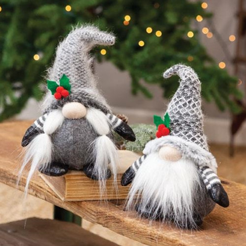 Cwi Gifts Gadc3003 Sitting Mr Or Mrs Santa Gnome 2 Assorted Pack Of 2