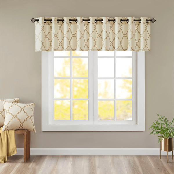 Madison Park Saratoga Fretwork Print Valance 50X18 Mp41 3601 By Olliix