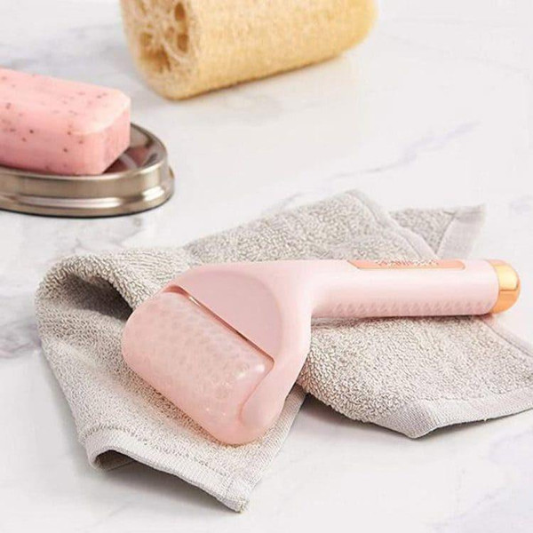 Ice Roller - Rouleau De Glace Visage Ice Roller - Rouleau De Glace Visage zaxx
