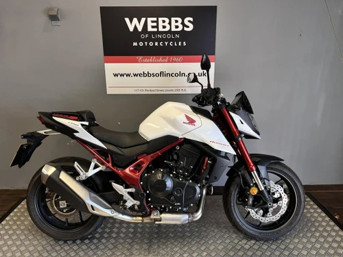 HONDA CB750 HORNET for sale at Webbs