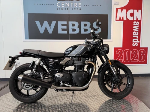 TRIUMPH SPEED TWIN 900 for sale at Webbs