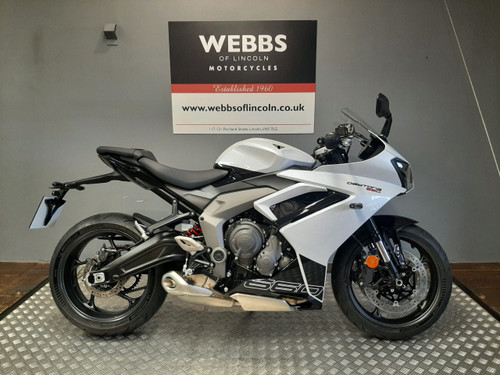 Triumph  Daytona 660:LNN0D660