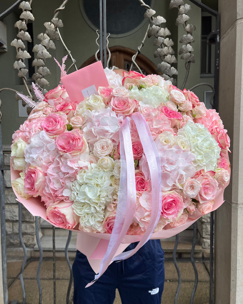 Sabrina bouquet 