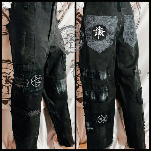 Deep olive green distressed denim and leather jeans size w34 ring jeans with pentagram patch
