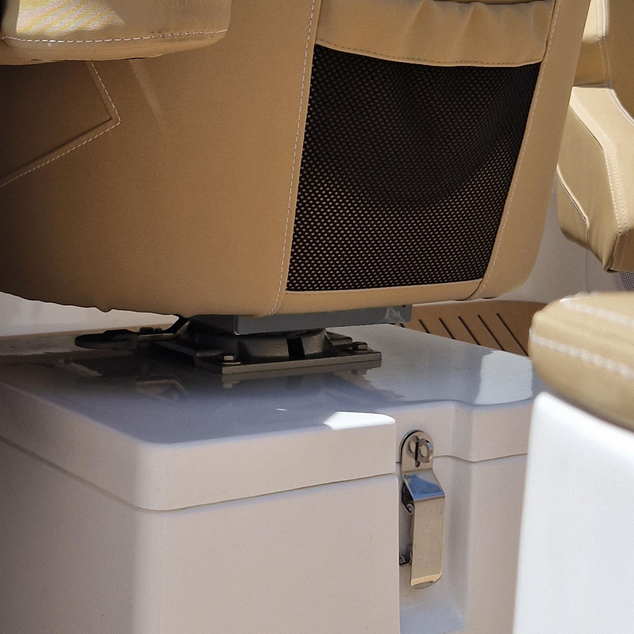 Galaxy Boat / Marine Boat Seat Swivel Locking Mount - Galaxy Leisure ...