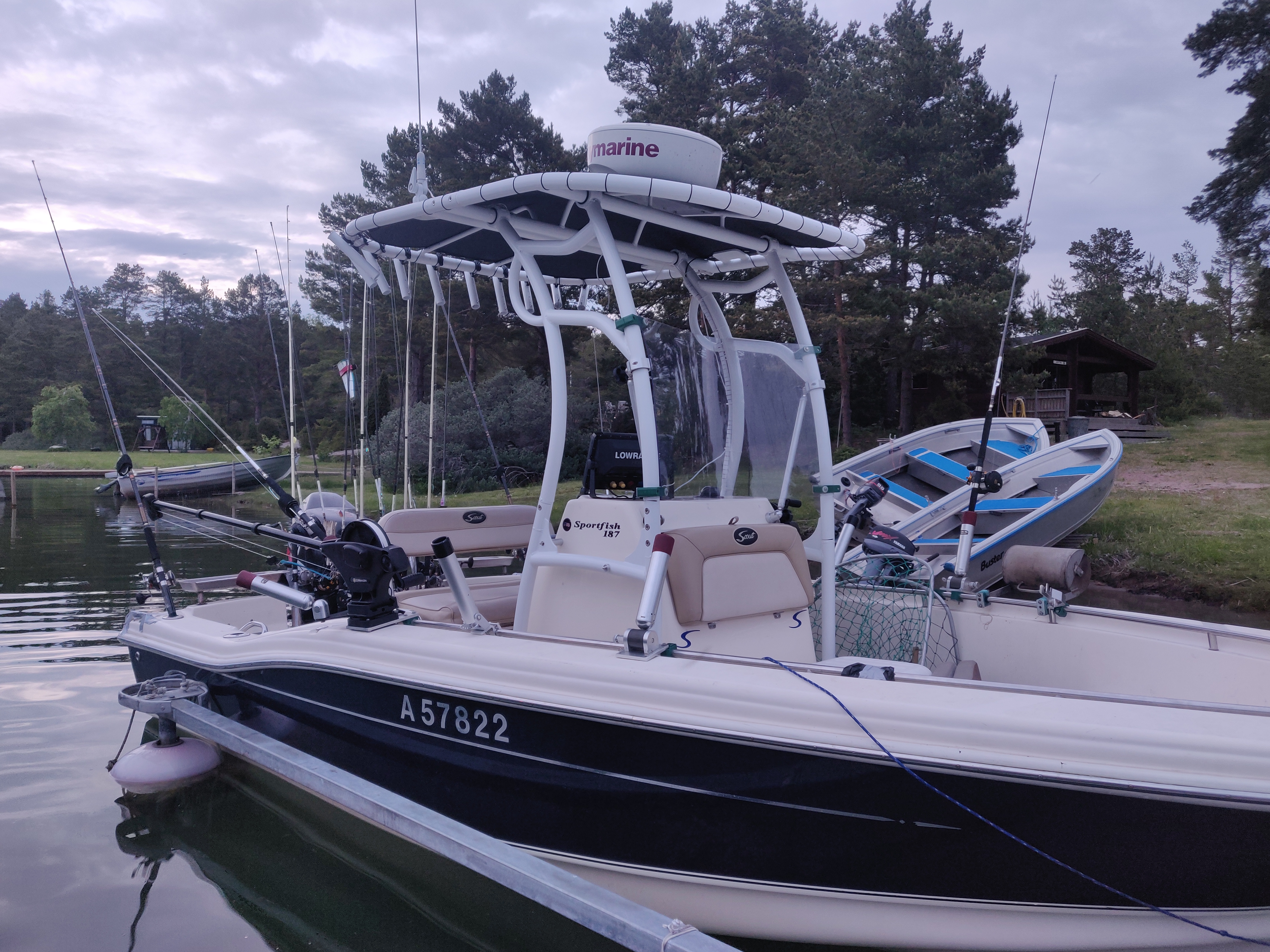 T600 Bimini Top / T-top Fishing Boat Centre Tower Sun Shade / Cover / Canopy