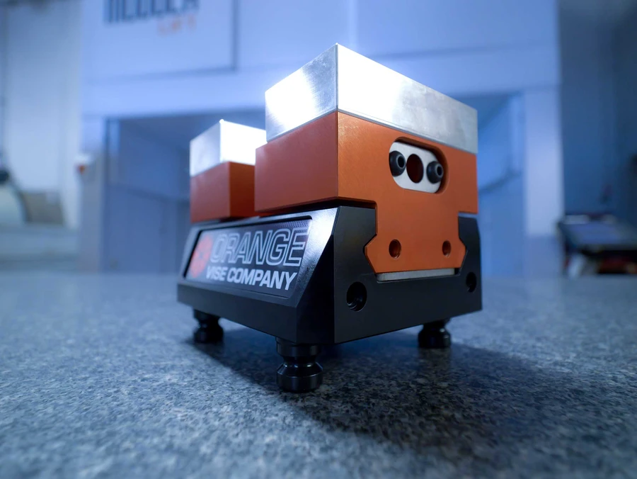 Helios G2 Fixed-Jaw Vise