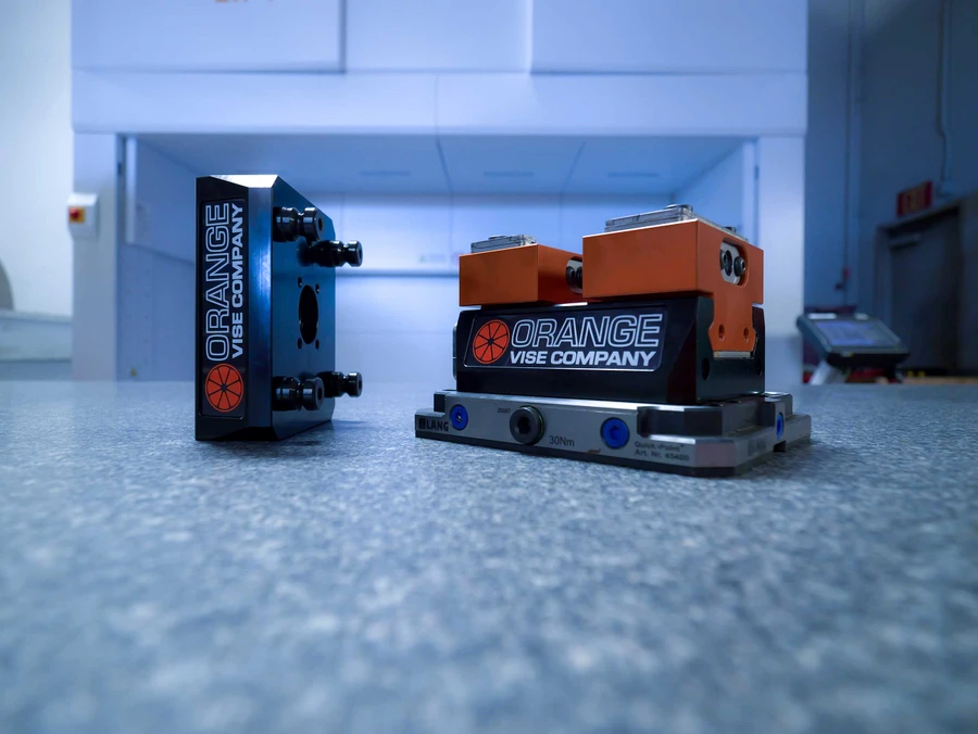 Helios G2 Fixed-Jaw Vise