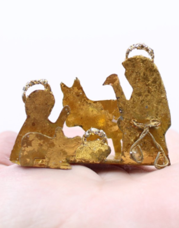 Gold Tiny Nativity Silhouette