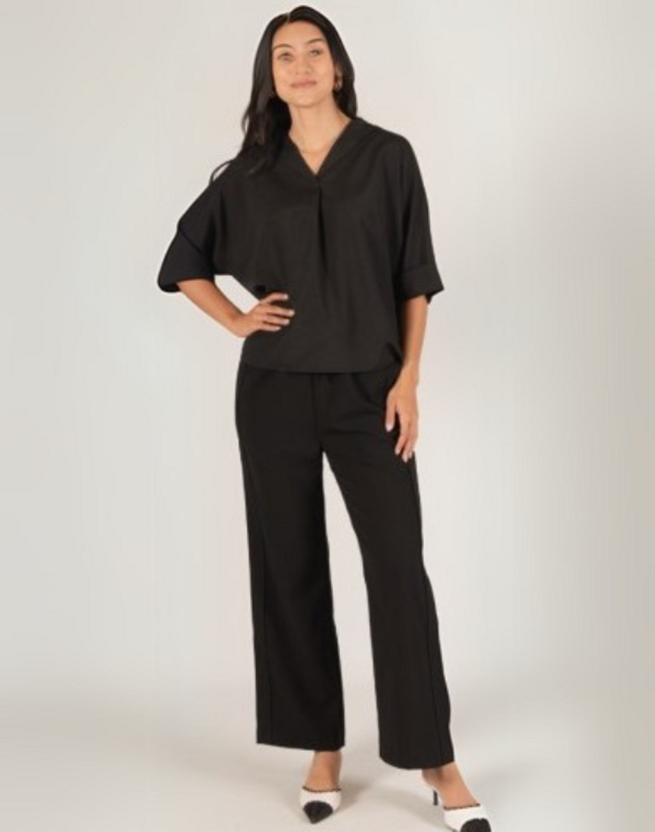 Woven Wide Leg Elastic Waist Side Slit Pants - Black Woven Wide Leg Elastic Waist Side Slit Pants - Black