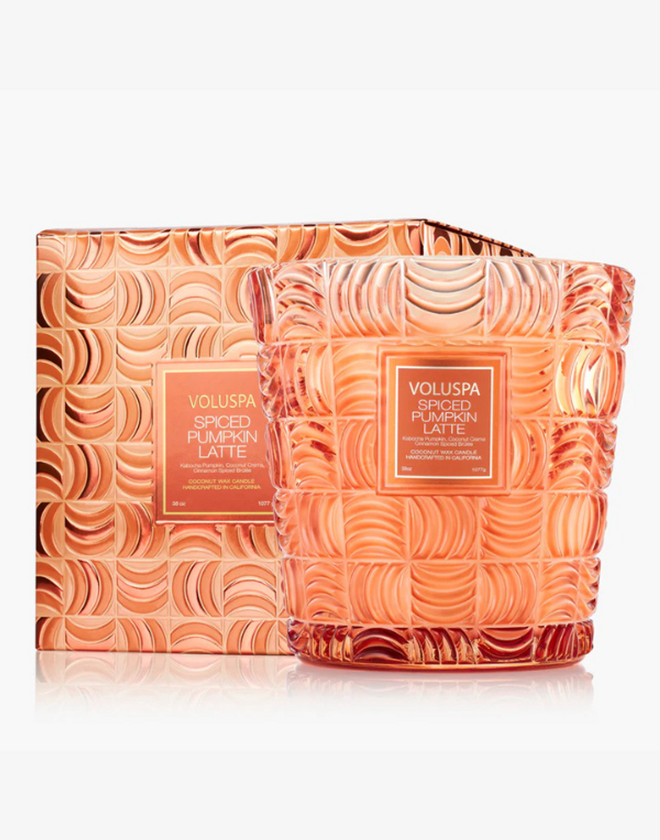 Voluspa Spiced Pumpkin Latte 38 oz 3-Wick Hearth Candle Voluspa Spiced Pumpkin Latte 38 oz 3-Wick Hearth Candle