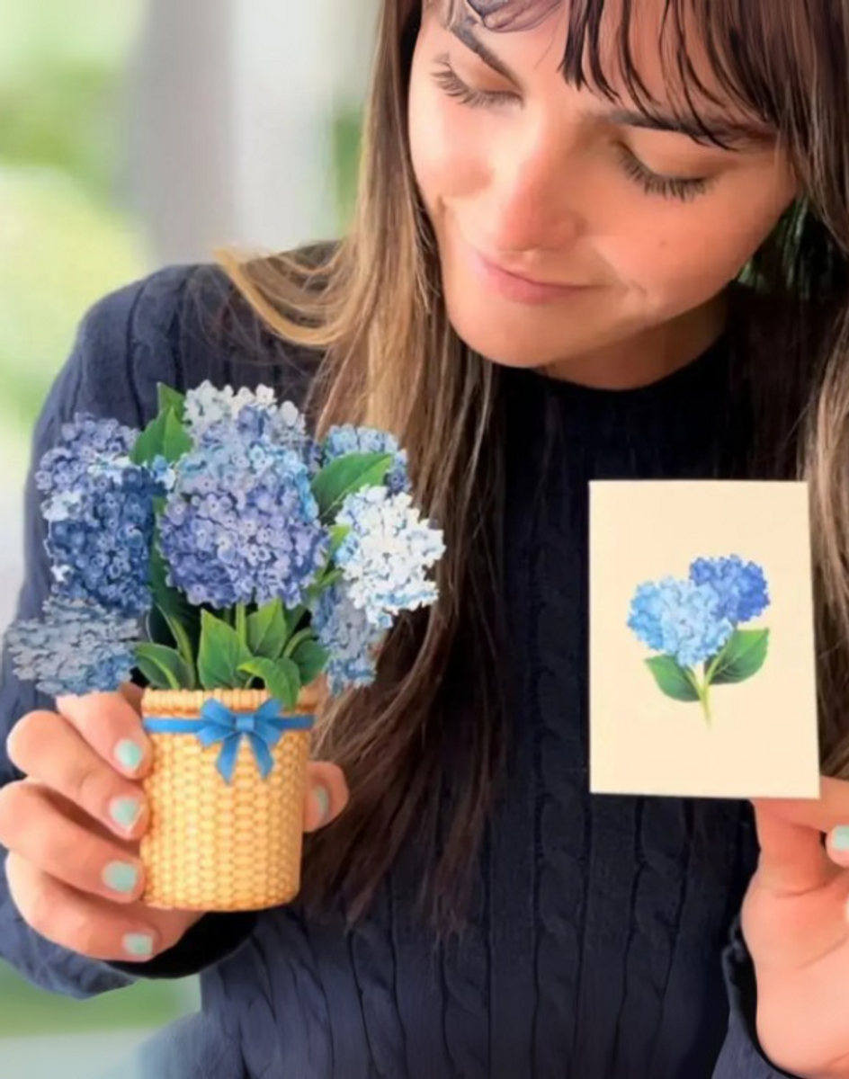 Mini Nantucket Hydrangea Pop Up Card Mini Nantucket Hydrangea Pop Up Card