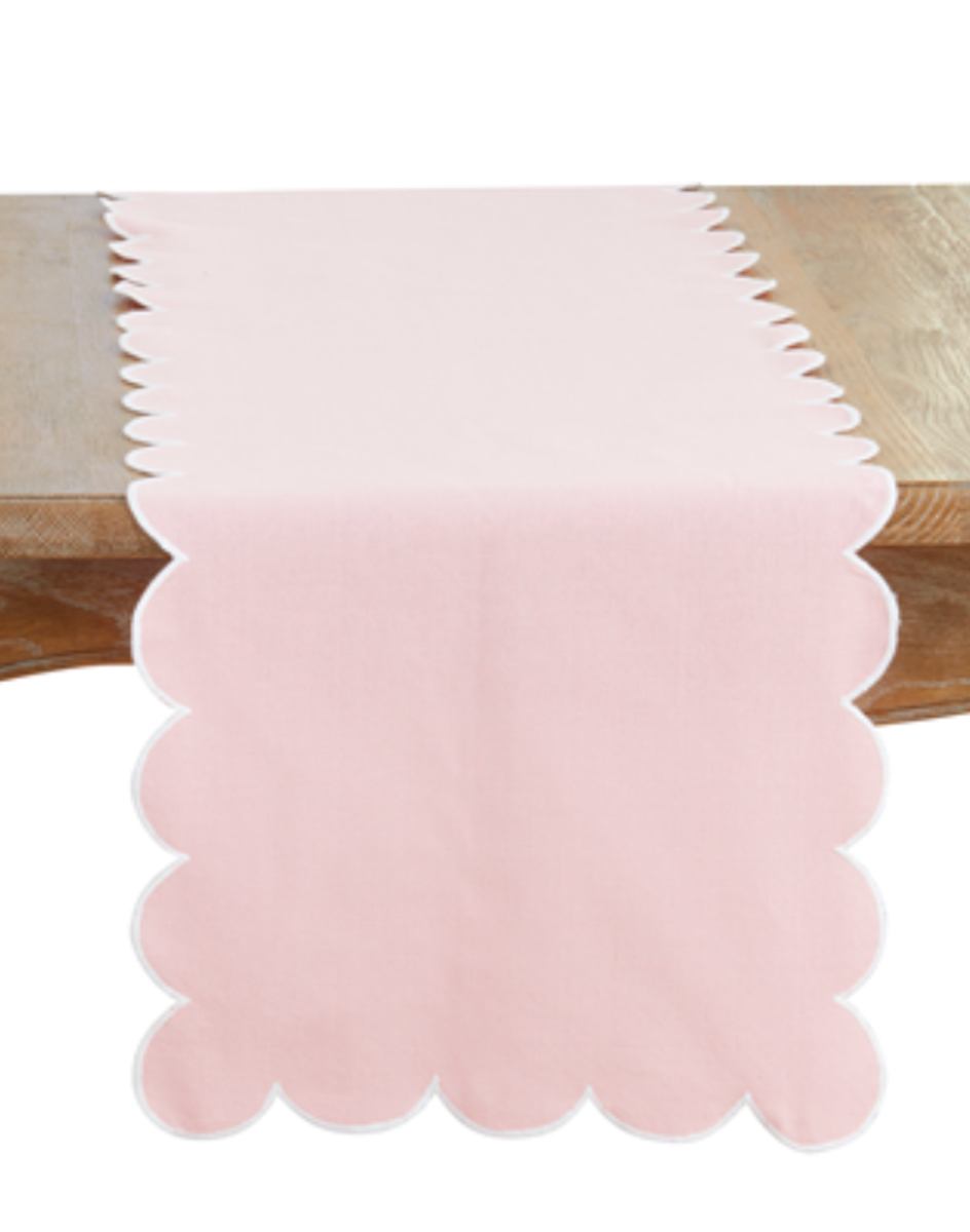 Scalloped Runner - Pink Scalloped Runner - Pink