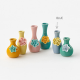Ceramic Mini Bud Vase With Flower