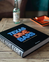 Texas Dive Bar Book