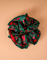 Ruffle Up Scrunchie- Merry Moment