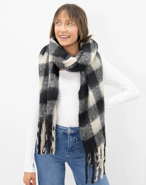 Brushed Woven Plaid Scarf- Black