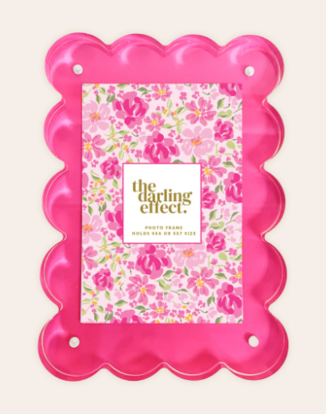 Scalloped Acrylic Frame - Assorted