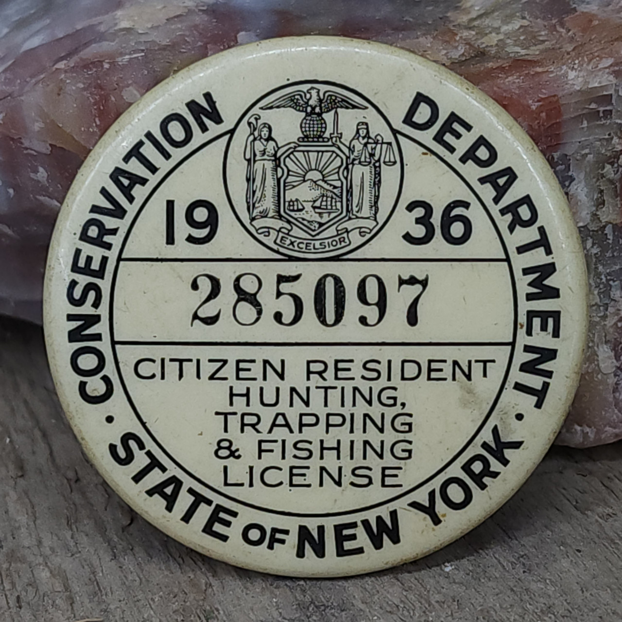 1936 Vintage New York Resident Hunting Trapping Fishing License Pinback  Button - Before Times Shop