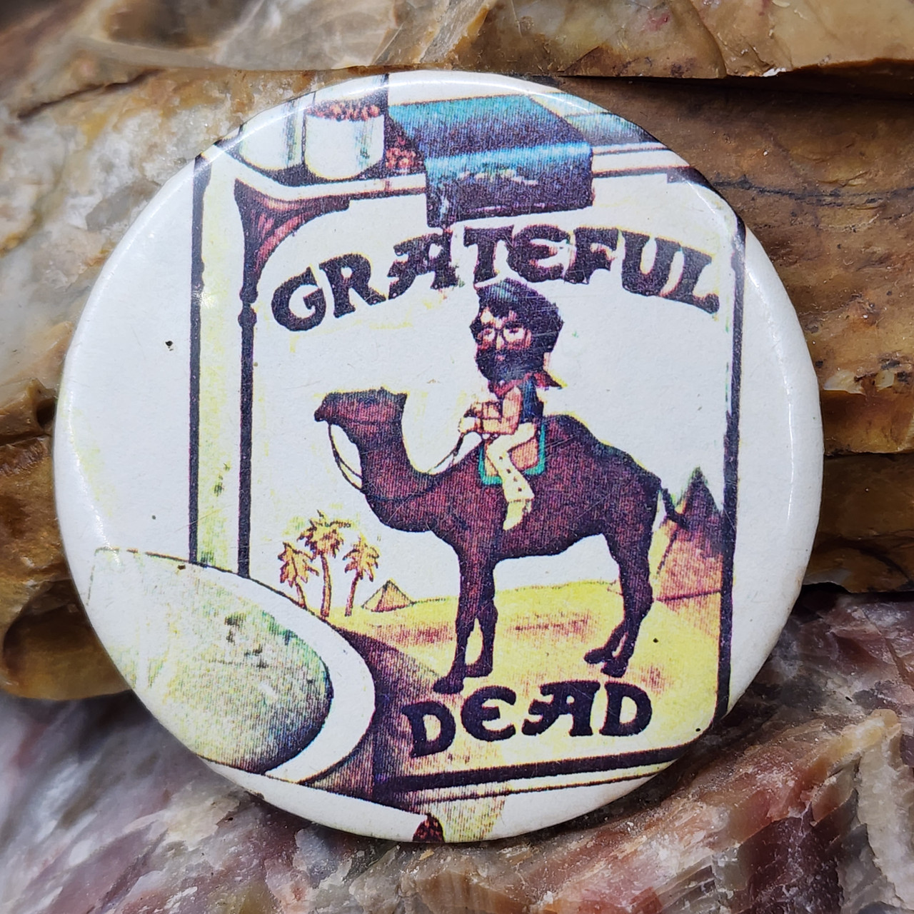 who makes camel cigarettes Camel (cigarette)