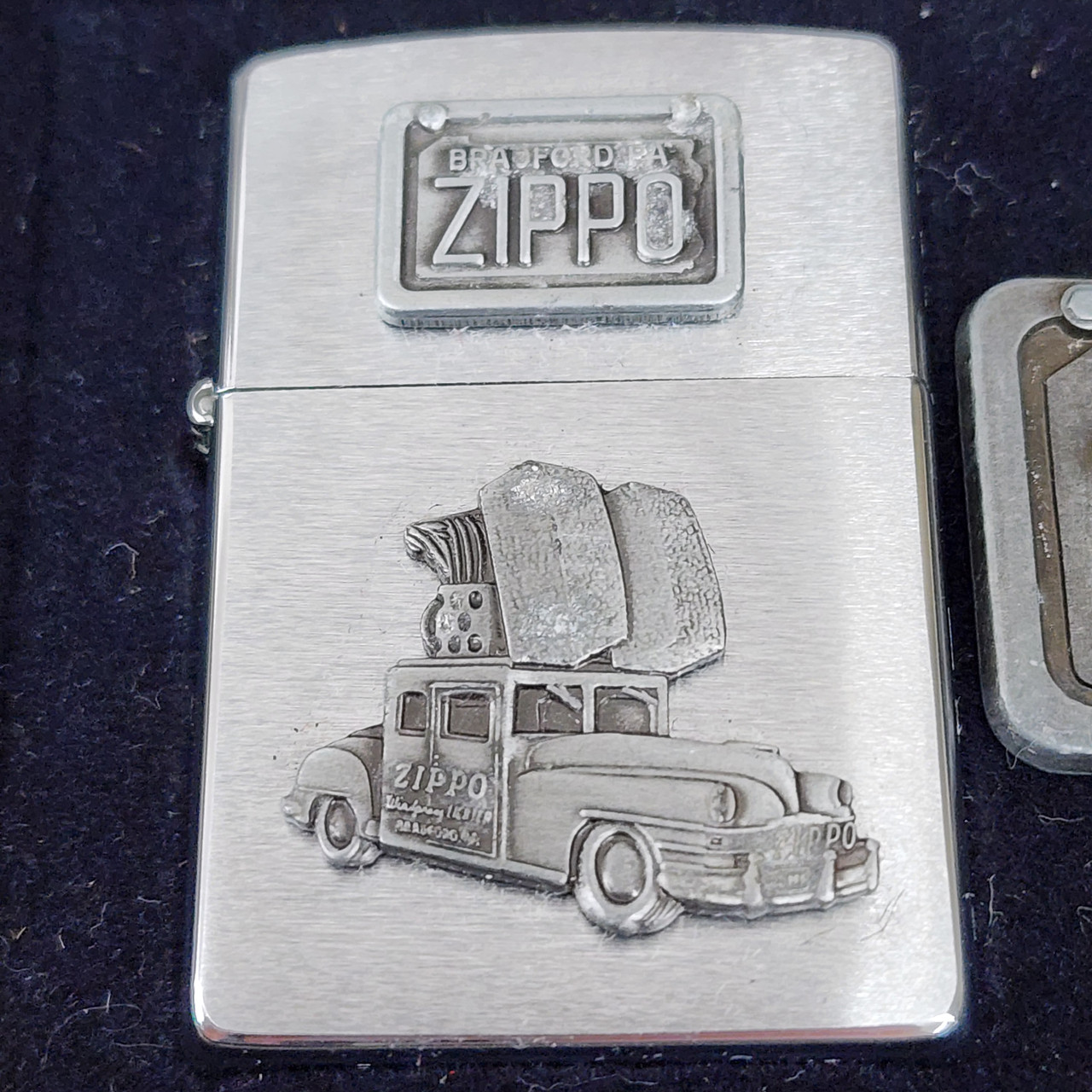 1998 Vintage Zippo Car Cigarette Lighter & Keychain in Original