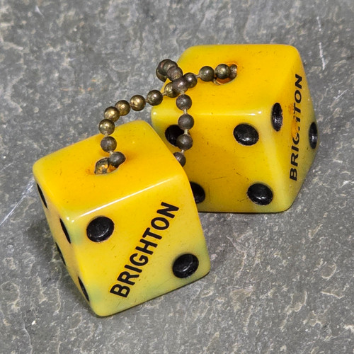 Brighton Casino Hotel Pair Antique Bakelite Souvenir Dice Keychain Atlantic City