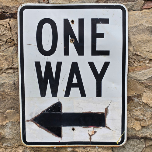 Shabby Vintage One Way Arrow Heavy Gauge Steel Retired Obsolete Street Road Sign
