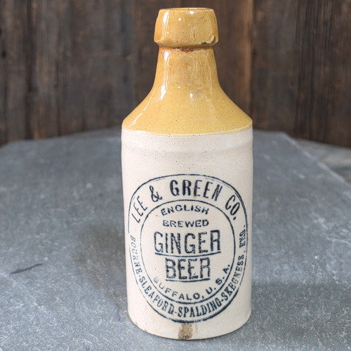 Antique Lee & Green Co. Ginger Beer Stoneware Crockery Bottle Buffalo, NY