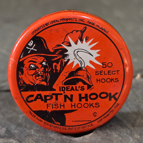 Vintage 1962 Ideal Capt'n Hook Fish Hooks Pocket Tin Japan Pirate Fishing Tackle