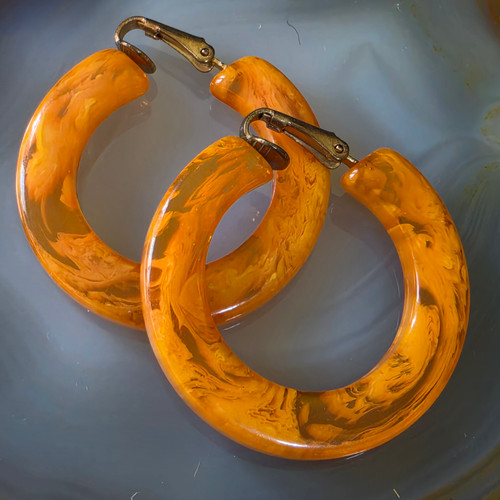 Vintage Bakelite Hoop Earrings Marbled Orange Swirl Art Deco Clip On Jewelry