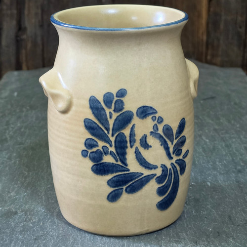 Vintage Pfaltzgraff Yorktowne Stoneware Milk Can Vase Crock Blue Floral Cobalt