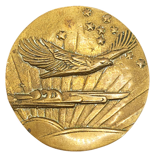Vintage Solid Brass Round Belt Buckle w/ Patriotic Flying Eagle & Stars Sunrise
