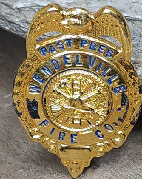 Vintage Obsolete Wendelville Fire Company Past President Firefighter Badge Pin