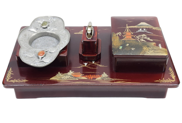 Vintage Aizu Made in Japan Red Lacquer Vanity Smoking Ashtray Lighter Music Box