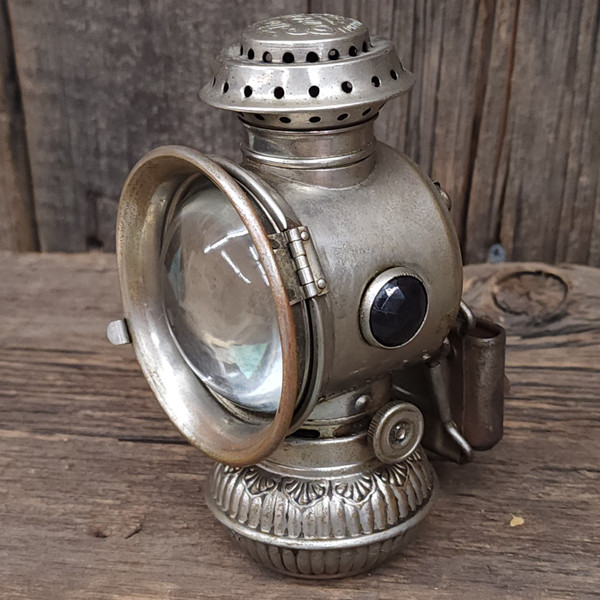 Antique Everlit Edward Miller & Co Kerosene Bicycle Headlight Lamp Light Lantern