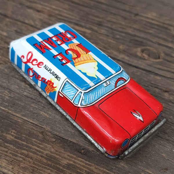 Vintage Tin Litho Ice Cream Truck Station Wagon Friction Toy Car Japan