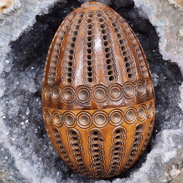 Antique Carved Coquille Nut Egg Shaped Box Pierced Coquilla Trinket Flea Trap
