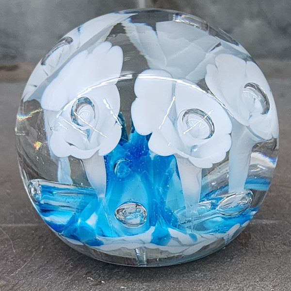 Signed Vintage St. Clair Art Glass Paperweight White Flowers Controlled Bubbles