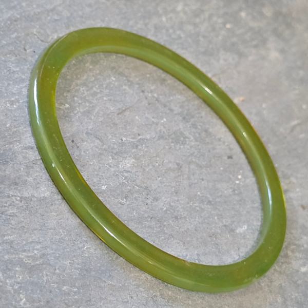 Antique Swirled Marbled Green Bakelite Catalin Translucent Bangle Thin Bracelet