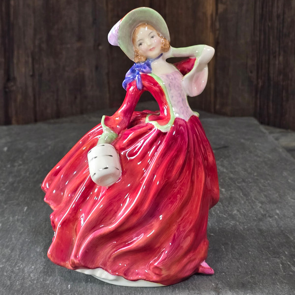 1939 Vintage Royal Doulton Autumn Breezes HN1934 Bone China Lady Figure w/ Muff