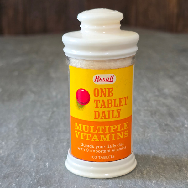 Rexall One Tablet Daily Multiple Vitamins NOS Full Advertising Pill Bottle
