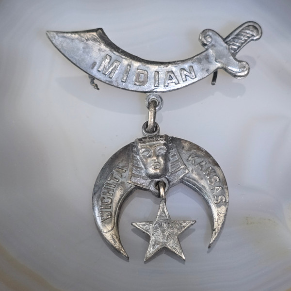 Antique Midian Shrine Wichita Kansas Shriners Masonic Silver Pin Ceremony Brooch
