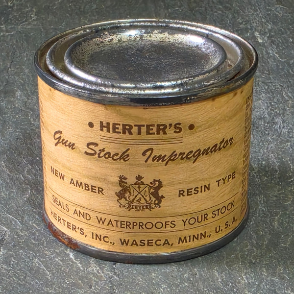 NOS Herter's Gun Stock Impregnator Amber Wood Stain Sealer Advertising Tin Full