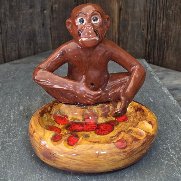 Vintage Ceramic Monkey Ashtray Mid Century Odd Art Chimp Pottery Novelty Figure
