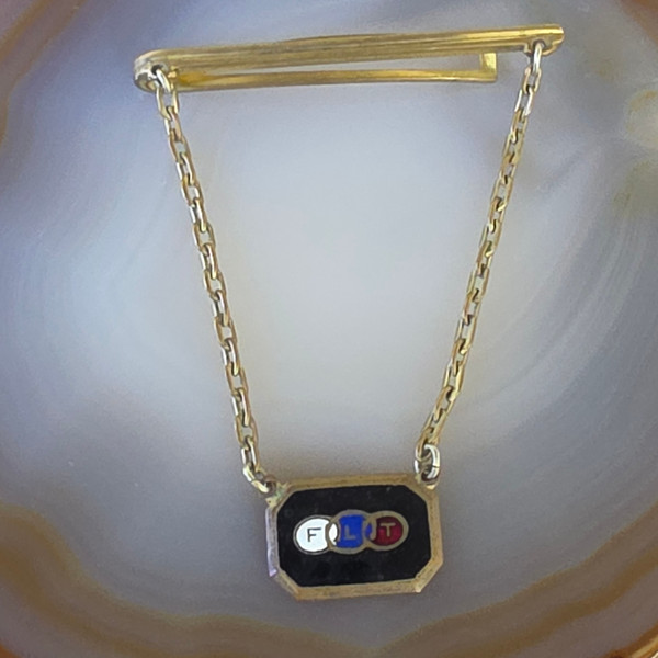 Antique Gold Plated IOOF Odd Fellows Enameled Emblem Tie Clip Bar Clasp