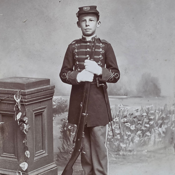 Antique Cabinet Card Photo Philadelphia Military Cadet Uniform Rifle Withers